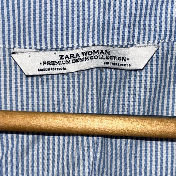 Zara long sleeve top bell sleeve stripped size large - Picture 3 of 6